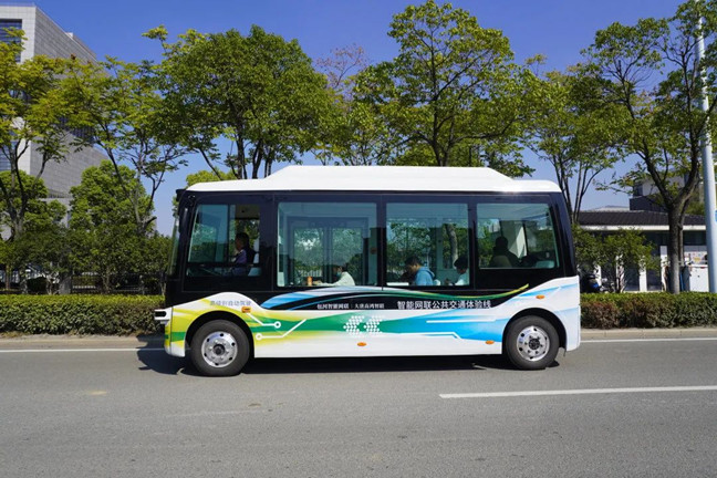 bus urbain à conduite autonome