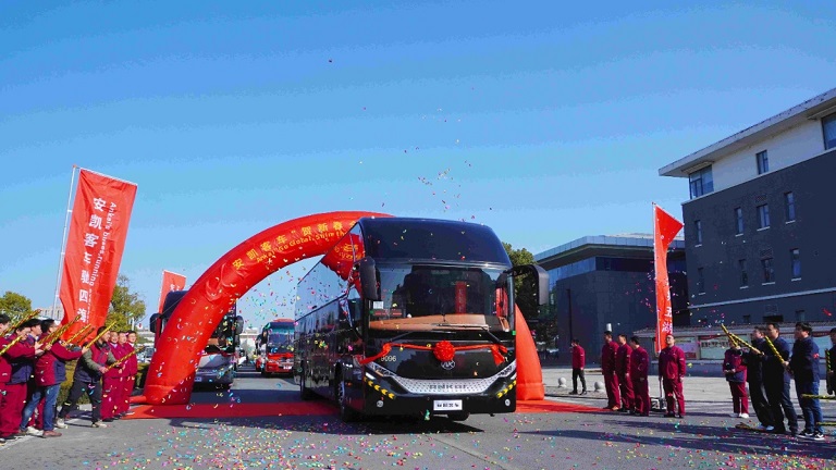 Moments glorieux du voyage mondial d'Ankai Bus en 2025