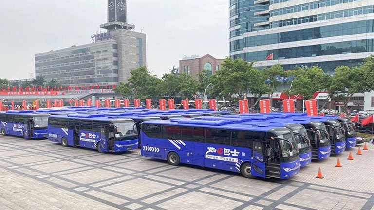 Vert escorte! Ankai Le bus électrique pur prend la tête dans le transport de Anhui Mélèduction de la province Conférence! 